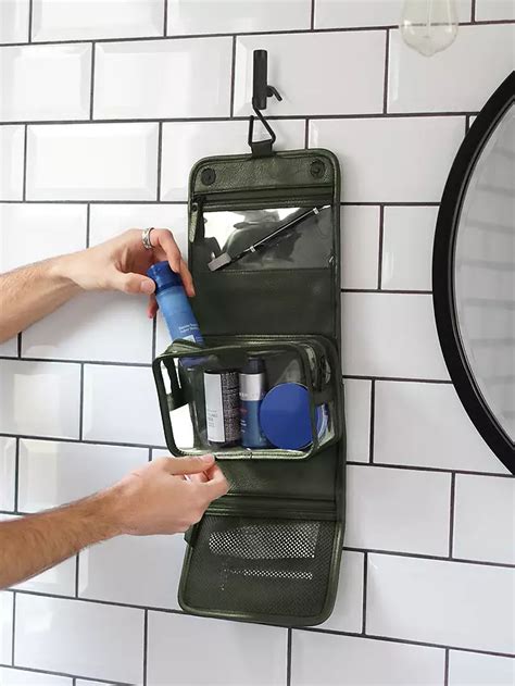 stackers travel hanging wash bag.